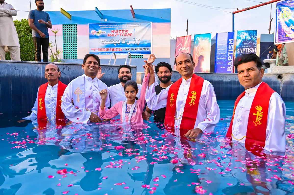 Worship, fellowship & baptism