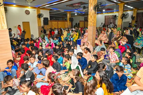 Worship, fellowship & baptism