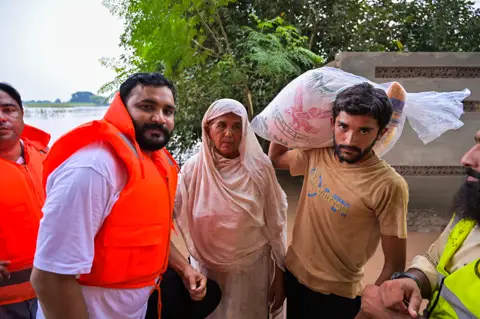 Flood relief & emergency supplies