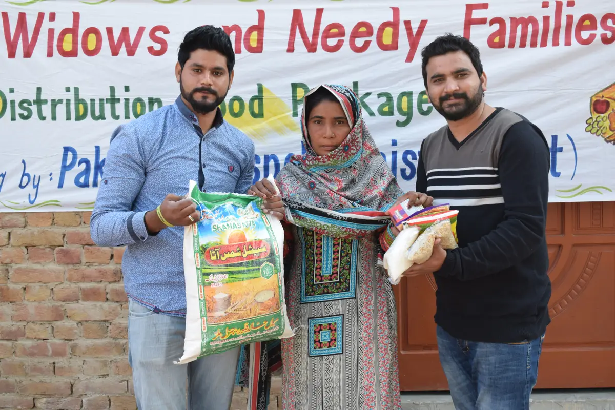 Food and ration distribution